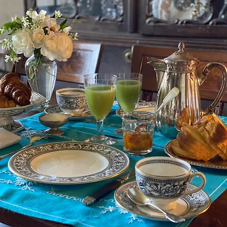 Bed & Breakfast Manoir De Ghaisne Freigne