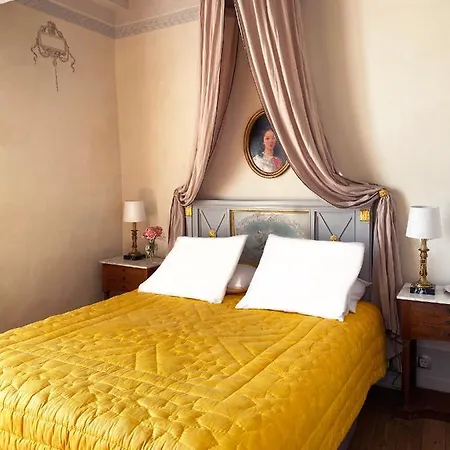 Manoir De Ghaisne Couette-café Freigne