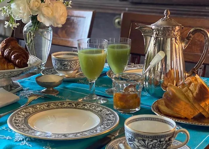 Bed and Breakfast Manoir De Ghaisne Freigne