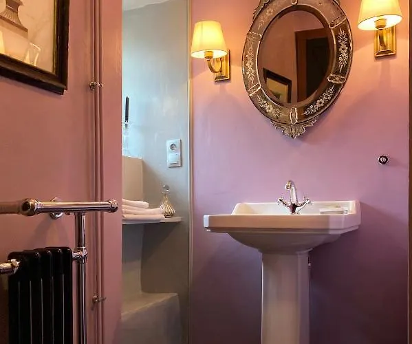 Bed and Breakfast Manoir De Ghaisne Freigne